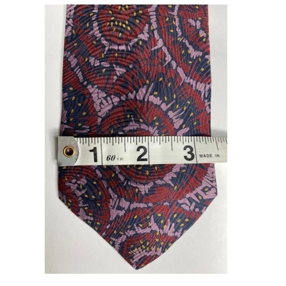 Giorgio Armani Silk Necktie Spiral